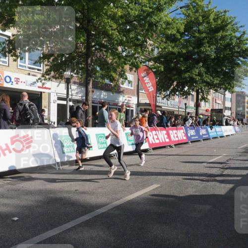 15.09.2024 - PSD Bank Halbmarathon Miley Keyser http://msf.ph/oto/7057642 15.09.2024 10:26:44 Ziel 134, 173, 196, 209, 212, 215, 229, 237, 284, 307 meine-sportfotos.de