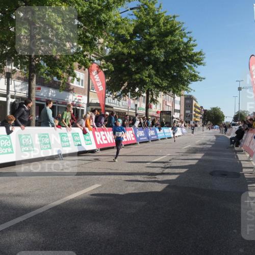 15.09.2024 - PSD Bank Halbmarathon Miley Keyser http://msf.ph/oto/7057667 15.09.2024 10:26:51 Ziel 42, 69, 196, 212, 215, 237, 284 meine-sportfotos.de