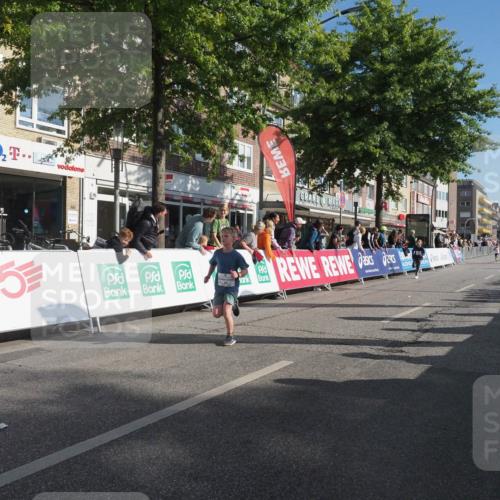 15.09.2024 - PSD Bank Halbmarathon Miley Keyser http://msf.ph/oto/7057698 15.09.2024 10:26:54 Ziel 18, 42, 69, 75, 82, 167, 196, 215, 270, 284, 294 meine-sportfotos.de