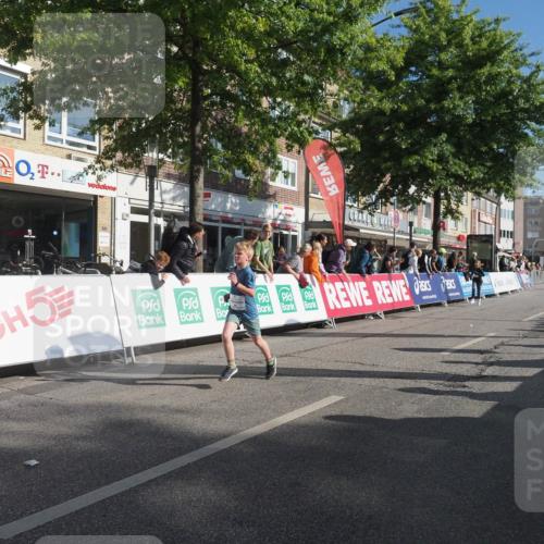 15.09.2024 - PSD Bank Halbmarathon Miley Keyser http://msf.ph/oto/7057703 15.09.2024 10:26:55 Ziel 18, 42, 69, 75, 82, 167, 196, 215, 270, 284, 294 meine-sportfotos.de
