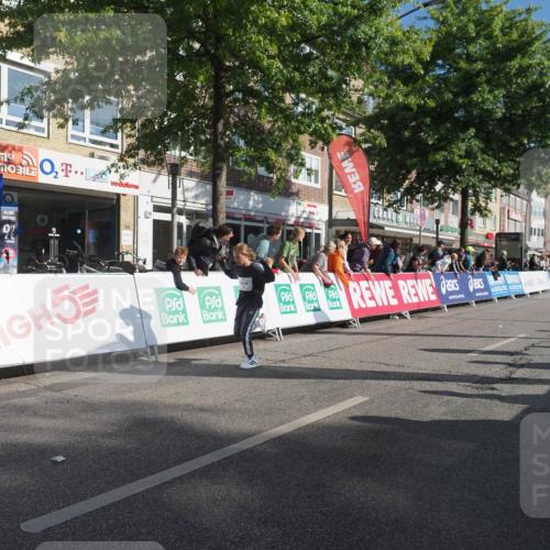 15.09.2024 - PSD Bank Halbmarathon Miley Keyser http://msf.ph/oto/7057728 15.09.2024 10:26:58 Ziel 18, 42, 69, 75, 82, 167, 215, 270, 284, 294 meine-sportfotos.de