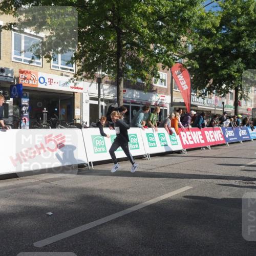 15.09.2024 - PSD Bank Halbmarathon Miley Keyser http://msf.ph/oto/7057732 15.09.2024 10:26:58 Ziel 18, 42, 69, 75, 82, 167, 215, 270, 284, 294 meine-sportfotos.de