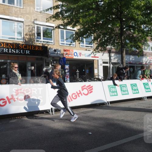 15.09.2024 - PSD Bank Halbmarathon Miley Keyser http://msf.ph/oto/7057748 15.09.2024 10:26:59 Ziel 18, 42, 69, 75, 82, 167, 198, 215, 270, 284, 294 meine-sportfotos.de