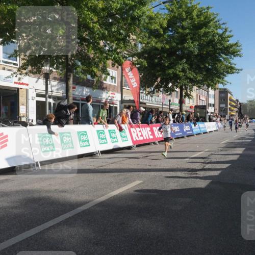 15.09.2024 - PSD Bank Halbmarathon Miley Keyser http://msf.ph/oto/7057752 15.09.2024 10:27:02 Ziel 18, 42, 69, 75, 82, 167, 198, 210, 270, 284, 294 meine-sportfotos.de