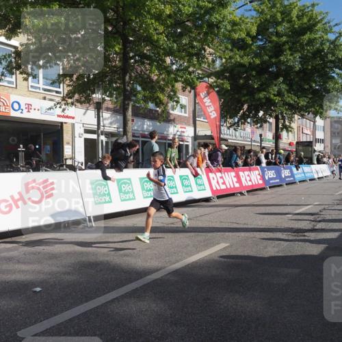 15.09.2024 - PSD Bank Halbmarathon Miley Keyser http://msf.ph/oto/7057770 15.09.2024 10:27:03 Ziel 18, 42, 69, 75, 82, 87, 167, 198, 210, 270, 284, 294 meine-sportfotos.de