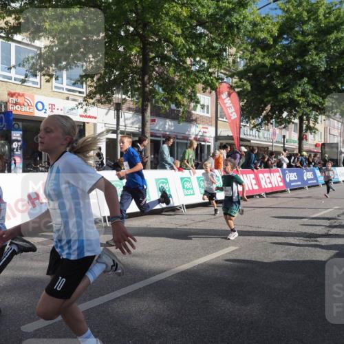 15.09.2024 - PSD Bank Halbmarathon Miley Keyser http://msf.ph/oto/7057821 15.09.2024 10:27:07 Ziel 18, 42, 69, 75, 82, 87, 136, 167, 198, 210, 270, 294 meine-sportfotos.de