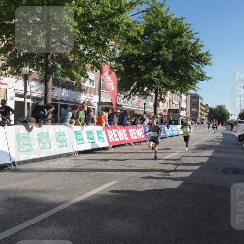 15.09.2024 - PSD Bank Halbmarathon Miley Keyser http://msf.ph/oto/7057852 15.09.2024 10:27:12 Ziel 18, 42, 48, 75, 82, 87, 136, 139, 167, 198, 210, 219, 268, 270, 272, 294 meine-sportfotos.de