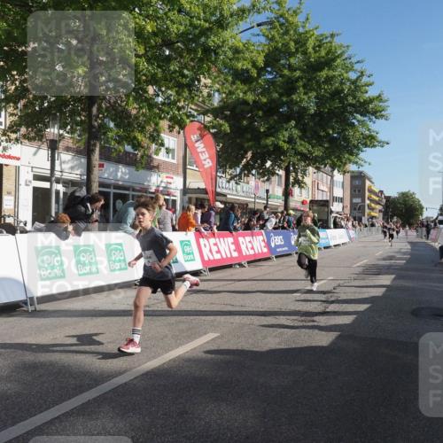 15.09.2024 - PSD Bank Halbmarathon Miley Keyser http://msf.ph/oto/7057868 15.09.2024 10:27:12 Ziel 18, 42, 48, 75, 82, 87, 136, 139, 167, 198, 210, 219, 268, 270, 272, 294 meine-sportfotos.de