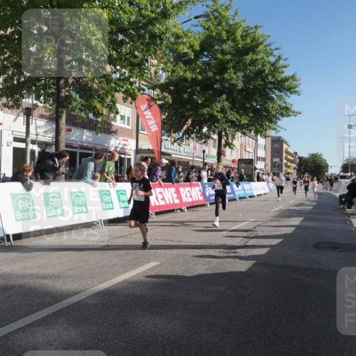 15.09.2024 - PSD Bank Halbmarathon Miley Keyser http://msf.ph/oto/7057905 15.09.2024 10:27:17 Ziel 48, 87, 136, 139, 174, 198, 210, 219, 233, 268, 272 meine-sportfotos.de