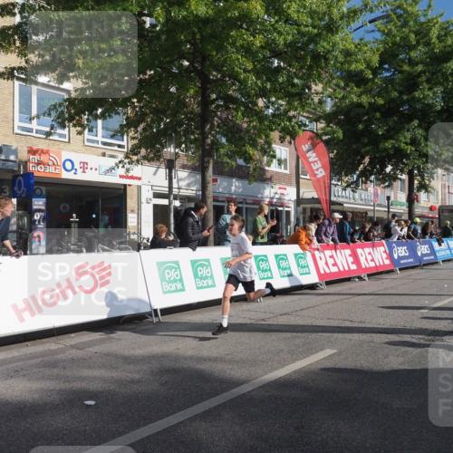 15.09.2024 - PSD Bank Halbmarathon Miley Keyser http://msf.ph/oto/7058479 15.09.2024 10:28:18 Ziel 45, 84, 89, 92, 94, 132, 135, 149, 161, 166, 183, 208, 217, 258, 262, 285, 293 meine-sportfotos.de