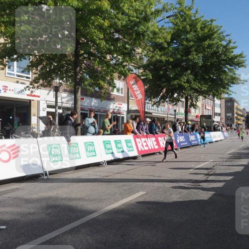 15.09.2024 - PSD Bank Halbmarathon Miley Keyser http://msf.ph/oto/7058490 15.09.2024 10:28:19 Ziel 45, 84, 89, 92, 132, 135, 149, 161, 166, 183, 208, 217, 258, 285 meine-sportfotos.de