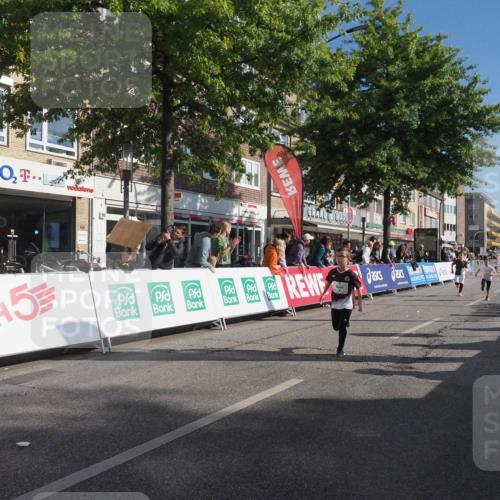 15.09.2024 - PSD Bank Halbmarathon Miley Keyser http://msf.ph/oto/7058666 15.09.2024 10:28:38 Ziel 26, 45, 92, 130, 162, 183, 184, 192, 205, 235, 243, 273, 305 meine-sportfotos.de