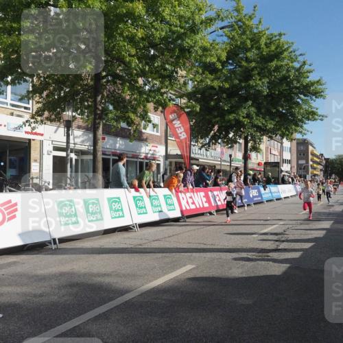 15.09.2024 - PSD Bank Halbmarathon Miley Keyser http://msf.ph/oto/7059006 15.09.2024 10:29:11 Ziel 5, 12, 47, 70, 106, 107, 137, 150, 154, 170, 179, 180, 189, 231, 244, 254, 271, 288, 292, 297 meine-sportfotos.de