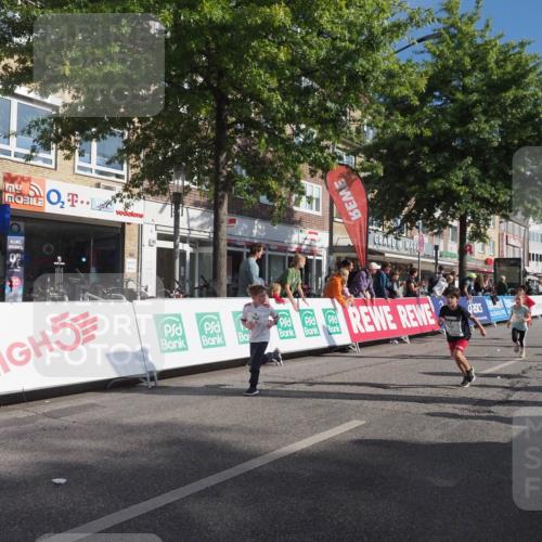 15.09.2024 - PSD Bank Halbmarathon Miley Keyser http://msf.ph/oto/7059123 15.09.2024 10:29:20 Ziel 5, 12, 47, 70, 150, 180, 194, 244, 254, 255, 271, 297 meine-sportfotos.de