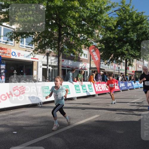 15.09.2024 - PSD Bank Halbmarathon Miley Keyser http://msf.ph/oto/7059169 15.09.2024 10:29:22 Ziel 5, 12, 47, 70, 85, 111, 180, 194, 244, 254, 255, 271 meine-sportfotos.de