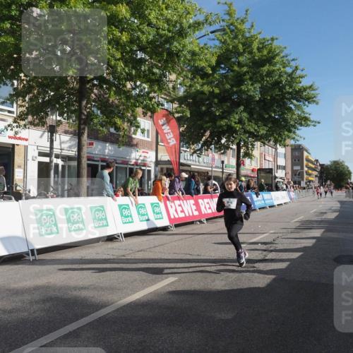 15.09.2024 - PSD Bank Halbmarathon Miley Keyser http://msf.ph/oto/7059198 15.09.2024 10:29:25 Ziel 5, 12, 47, 70, 85, 111, 120, 180, 194, 244, 254, 255, 271 meine-sportfotos.de
