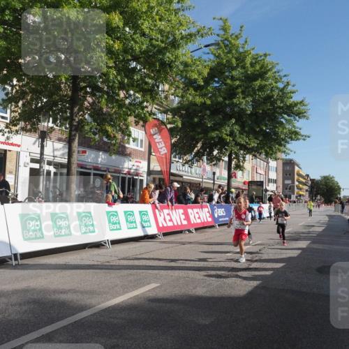 15.09.2024 - PSD Bank Halbmarathon Miley Keyser http://msf.ph/oto/7059552 15.09.2024 10:29:56 Ziel 3, 15, 63, 127, 156, 164, 168, 171, 185, 218, 225, 246, 252, 264, 286 meine-sportfotos.de