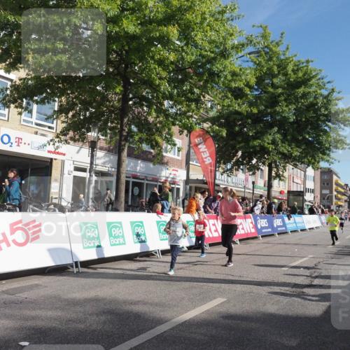 15.09.2024 - PSD Bank Halbmarathon Miley Keyser http://msf.ph/oto/7059598 15.09.2024 10:30:00 Ziel 3, 63, 97, 127, 156, 168, 171, 185, 218, 225, 246, 252, 264, 281, 286, 289, 306 meine-sportfotos.de