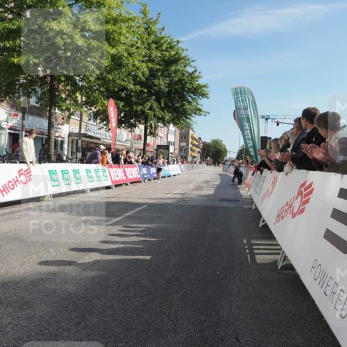 15.09.2024 - PSD Bank Halbmarathon Miley Keyser http://msf.ph/oto/7061149 15.09.2024 11:02:43 Ziel 449 meine-sportfotos.de