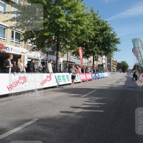 15.09.2024 - PSD Bank Halbmarathon Miley Keyser http://msf.ph/oto/7061180 15.09.2024 11:02:44 Ziel 449 meine-sportfotos.de