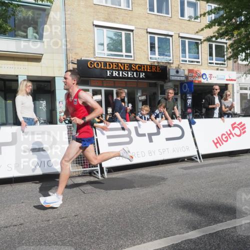 15.09.2024 - PSD Bank Halbmarathon Miley Keyser http://msf.ph/oto/7061472 15.09.2024 11:06:04 Ziel 450 meine-sportfotos.de