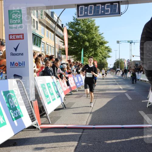 15.09.2024 - PSD Bank Halbmarathon Strokosch-Dieckow http://msf.ph/oto/7062254 15.09.2024 10:25:03 Ziel 61, 131, 211 meine-sportfotos.de