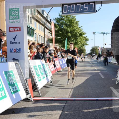15.09.2024 - PSD Bank Halbmarathon Strokosch-Dieckow http://msf.ph/oto/7062266 15.09.2024 10:25:03 Ziel 61, 131, 211 meine-sportfotos.de