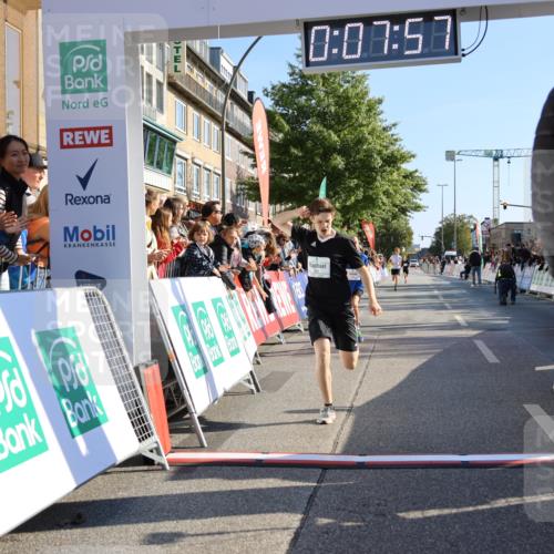 15.09.2024 - PSD Bank Halbmarathon Strokosch-Dieckow http://msf.ph/oto/7062296 15.09.2024 10:25:03 Ziel 61, 131, 211 meine-sportfotos.de