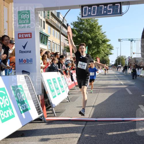 15.09.2024 - PSD Bank Halbmarathon Strokosch-Dieckow http://msf.ph/oto/7062325 15.09.2024 10:25:03 Ziel 61, 131, 211 meine-sportfotos.de