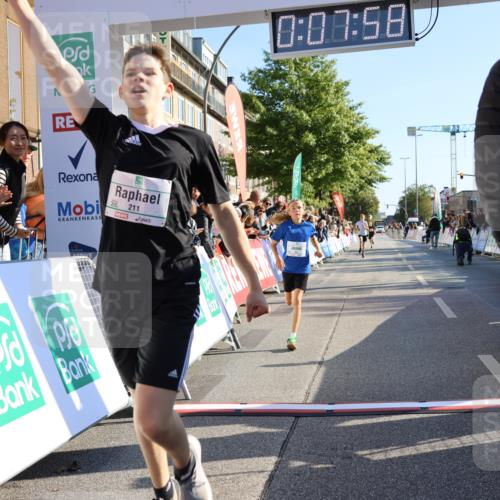 15.09.2024 - PSD Bank Halbmarathon Strokosch-Dieckow http://msf.ph/oto/7062366 15.09.2024 10:25:04 Ziel 61, 131, 211 meine-sportfotos.de