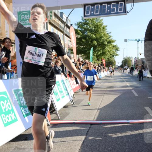 15.09.2024 - PSD Bank Halbmarathon Strokosch-Dieckow http://msf.ph/oto/7062373 15.09.2024 10:25:04 Ziel 61, 131, 211 meine-sportfotos.de