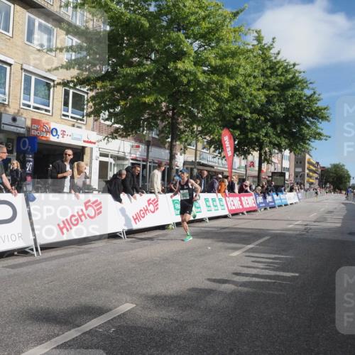 15.09.2024 - PSD Bank Halbmarathon Miley Keyser http://msf.ph/oto/7062392 15.09.2024 11:08:39 Ziel 477, 487, 525, 562, 807, 1076 meine-sportfotos.de