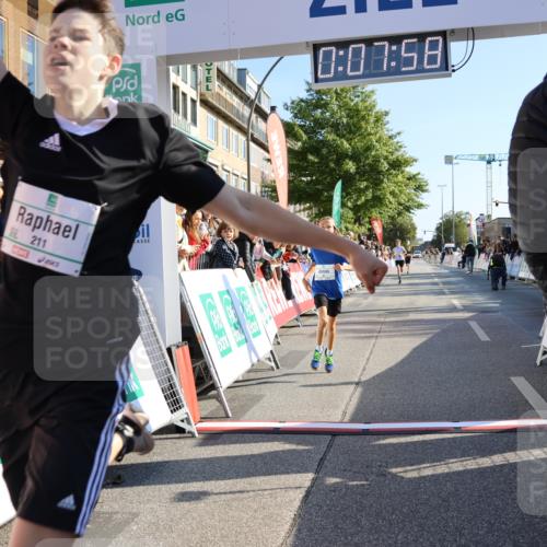 15.09.2024 - PSD Bank Halbmarathon Strokosch-Dieckow http://msf.ph/oto/7062397 15.09.2024 10:25:04 Ziel 61, 131, 211 meine-sportfotos.de