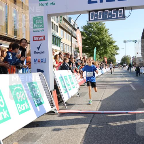 15.09.2024 - PSD Bank Halbmarathon Strokosch-Dieckow http://msf.ph/oto/7062426 15.09.2024 10:25:04 Ziel 61, 131, 211 meine-sportfotos.de