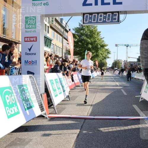 15.09.2024 - PSD Bank Halbmarathon Strokosch-Dieckow http://msf.ph/oto/7062553 15.09.2024 10:25:09 Ziel 61, 119, 131, 211 meine-sportfotos.de