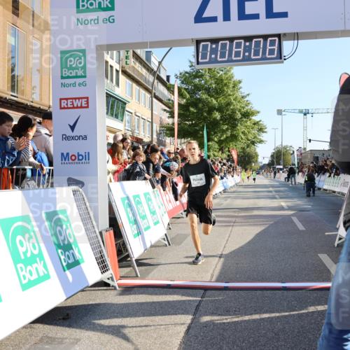 15.09.2024 - PSD Bank Halbmarathon Strokosch-Dieckow http://msf.ph/oto/7062767 15.09.2024 10:25:14 Ziel 61, 119, 131, 165, 211 meine-sportfotos.de