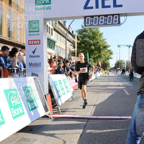 15.09.2024 - PSD Bank Halbmarathon Strokosch-Dieckow http://msf.ph/oto/7062787 15.09.2024 10:25:14 Ziel 61, 119, 131, 165, 211 meine-sportfotos.de