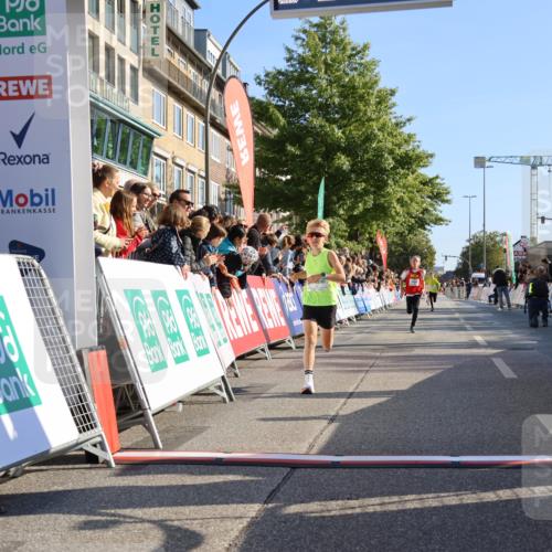 15.09.2024 - PSD Bank Halbmarathon Strokosch-Dieckow http://msf.ph/oto/7063158 15.09.2024 10:25:30 Ziel 7, 19, 66, 102, 165, 177 meine-sportfotos.de