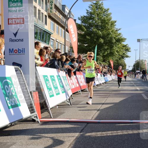 15.09.2024 - PSD Bank Halbmarathon Strokosch-Dieckow http://msf.ph/oto/7063203 15.09.2024 10:25:31 Ziel 7, 19, 66, 102, 165, 177 meine-sportfotos.de