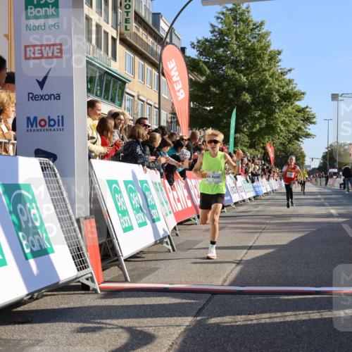 15.09.2024 - PSD Bank Halbmarathon Strokosch-Dieckow http://msf.ph/oto/7063225 15.09.2024 10:25:31 Ziel 7, 19, 66, 102, 165, 177 meine-sportfotos.de