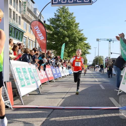 15.09.2024 - PSD Bank Halbmarathon Strokosch-Dieckow http://msf.ph/oto/7063246 15.09.2024 10:25:32 Ziel 7, 19, 66, 102, 165, 177 meine-sportfotos.de
