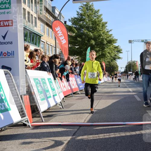 15.09.2024 - PSD Bank Halbmarathon Strokosch-Dieckow http://msf.ph/oto/7063455 15.09.2024 10:25:37 Ziel 7, 19, 66, 110, 257 meine-sportfotos.de