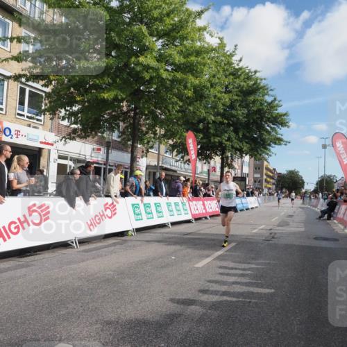 15.09.2024 - PSD Bank Halbmarathon Miley Keyser http://msf.ph/oto/7063483 15.09.2024 11:11:08 Ziel 513, 518, 523, 524, 543 meine-sportfotos.de
