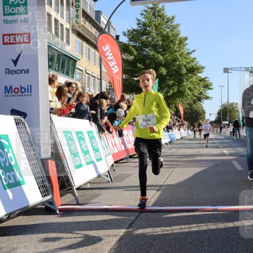15.09.2024 - PSD Bank Halbmarathon Strokosch-Dieckow http://msf.ph/oto/7063528 15.09.2024 10:25:38 Ziel 7, 19, 66, 110, 257 meine-sportfotos.de