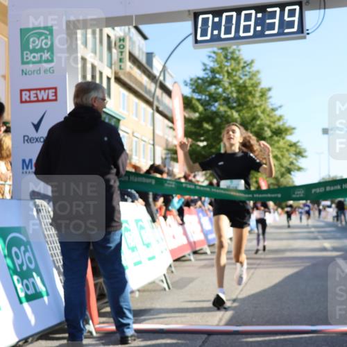 15.09.2024 - PSD Bank Halbmarathon Strokosch-Dieckow http://msf.ph/oto/7063720 15.09.2024 10:25:45 Ziel 36, 66, 110, 221, 238, 257 meine-sportfotos.de