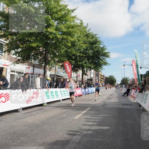 15.09.2024 - PSD Bank Halbmarathon Miley Keyser http://msf.ph/oto/7064016 15.09.2024 11:12:31 Ziel 498, 509, 528, 534, 566, 838, 841 meine-sportfotos.de