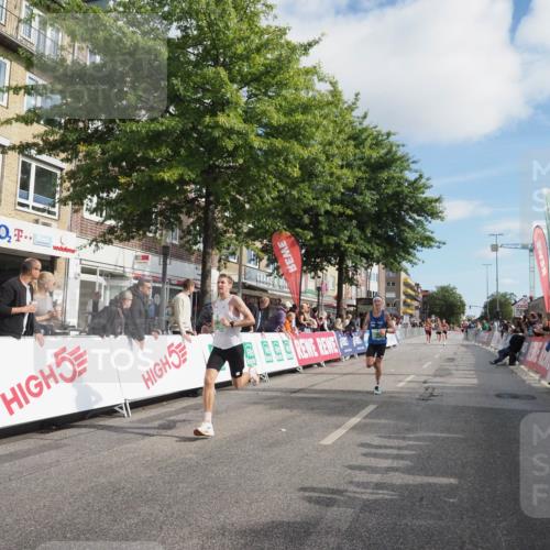 15.09.2024 - PSD Bank Halbmarathon Miley Keyser http://msf.ph/oto/7064033 15.09.2024 11:12:32 Ziel 498, 509, 528, 534, 566, 838, 841 meine-sportfotos.de
