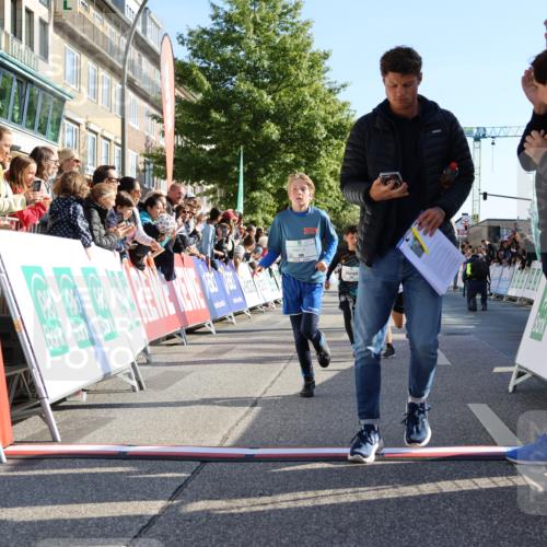 15.09.2024 - PSD Bank Halbmarathon Strokosch-Dieckow http://msf.ph/oto/7064199 15.09.2024 10:25:56 Ziel 36, 54, 221, 238, 248, 257, 298, 300 meine-sportfotos.de