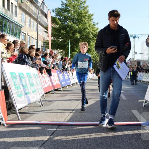 15.09.2024 - PSD Bank Halbmarathon Strokosch-Dieckow http://msf.ph/oto/7064221 15.09.2024 10:25:56 Ziel 36, 54, 221, 238, 248, 257, 298, 300 meine-sportfotos.de