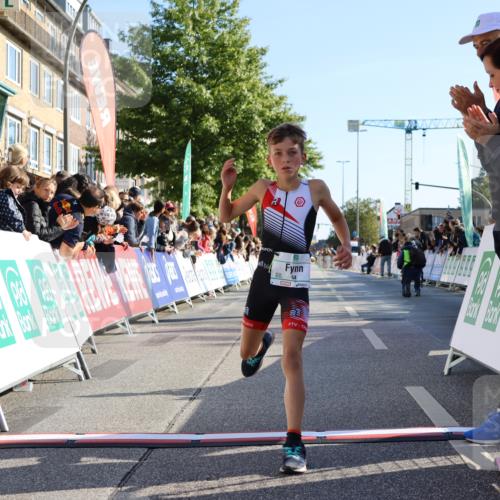 15.09.2024 - PSD Bank Halbmarathon Strokosch-Dieckow http://msf.ph/oto/7064479 15.09.2024 10:26:01 Ziel 54, 98, 221, 238, 248, 298, 300 meine-sportfotos.de